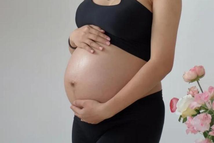 长春月嫂还是月子中心好