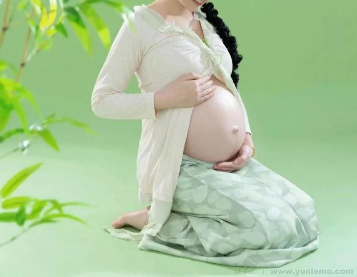 人力配置差异：一对一与多对一的切换