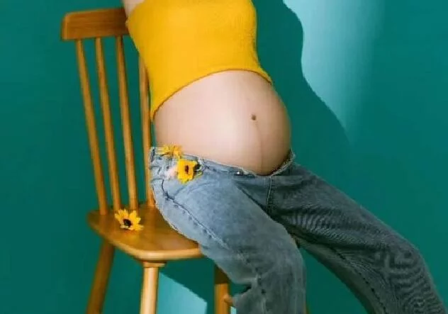 江门有资质月嫂教您怎样避免刚出生的婴幼儿吐...