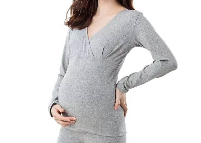 重庆月嫂 - 培训效果与就业服务对比表